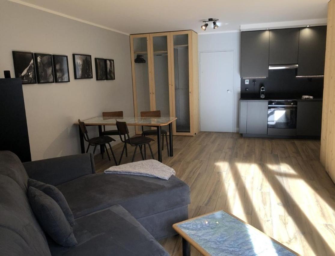 Base Camp Vue Mont Blanc Centre Appartement *